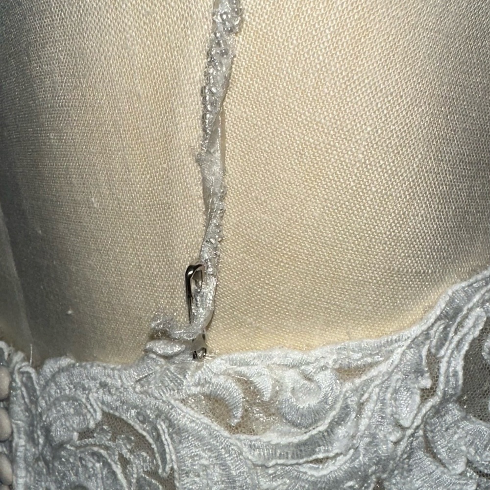 Maggie Sottero White Lace Sheath Wedding Dress - Picture 11 of 16